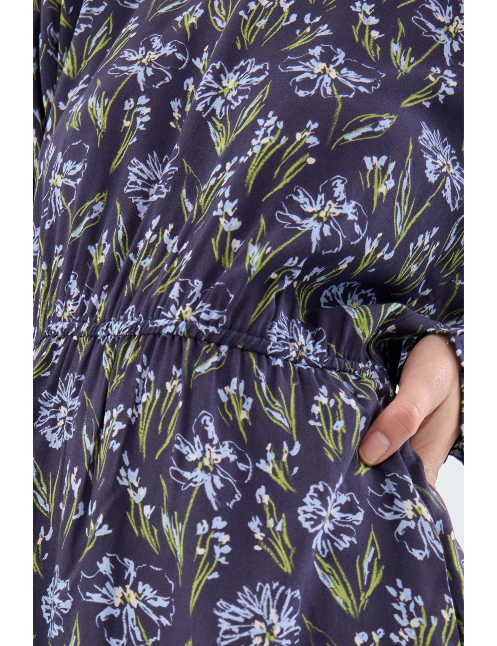 VESTIDO CORTO EN VISCOSA LENZING™ ECOVERO™ CON ESTAMPADO FLORAL AZUL