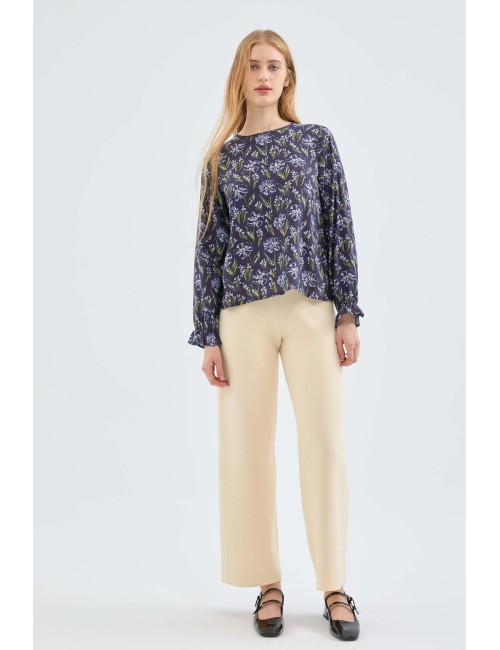 BLUSA EN LENZING™ ECOVERO™ CON ESTAMPADO FLORAL AZUL