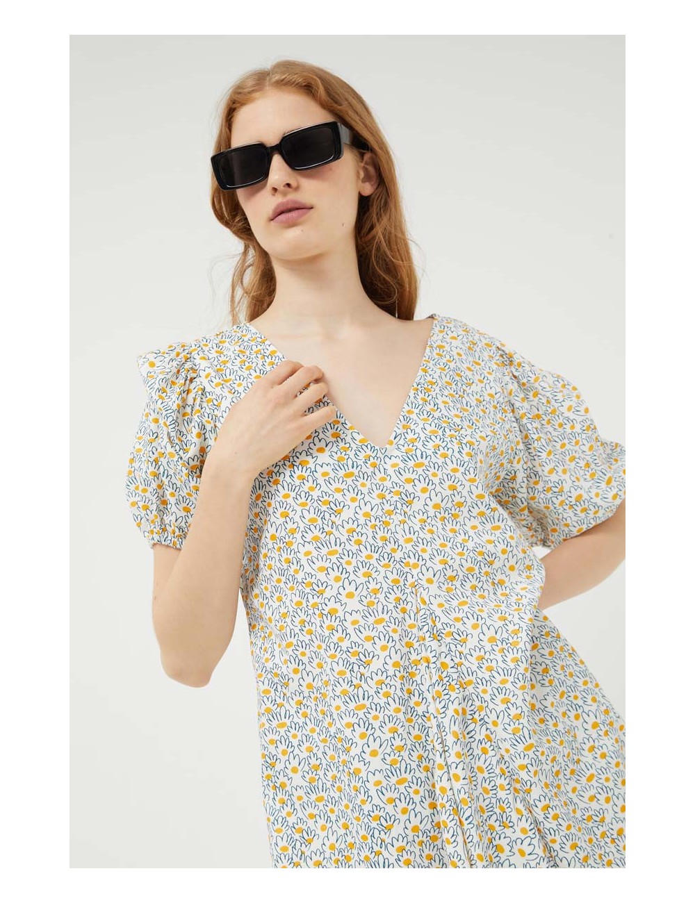 VESTIDO MANGA CORTA ESTAMPADO MARGARITAS