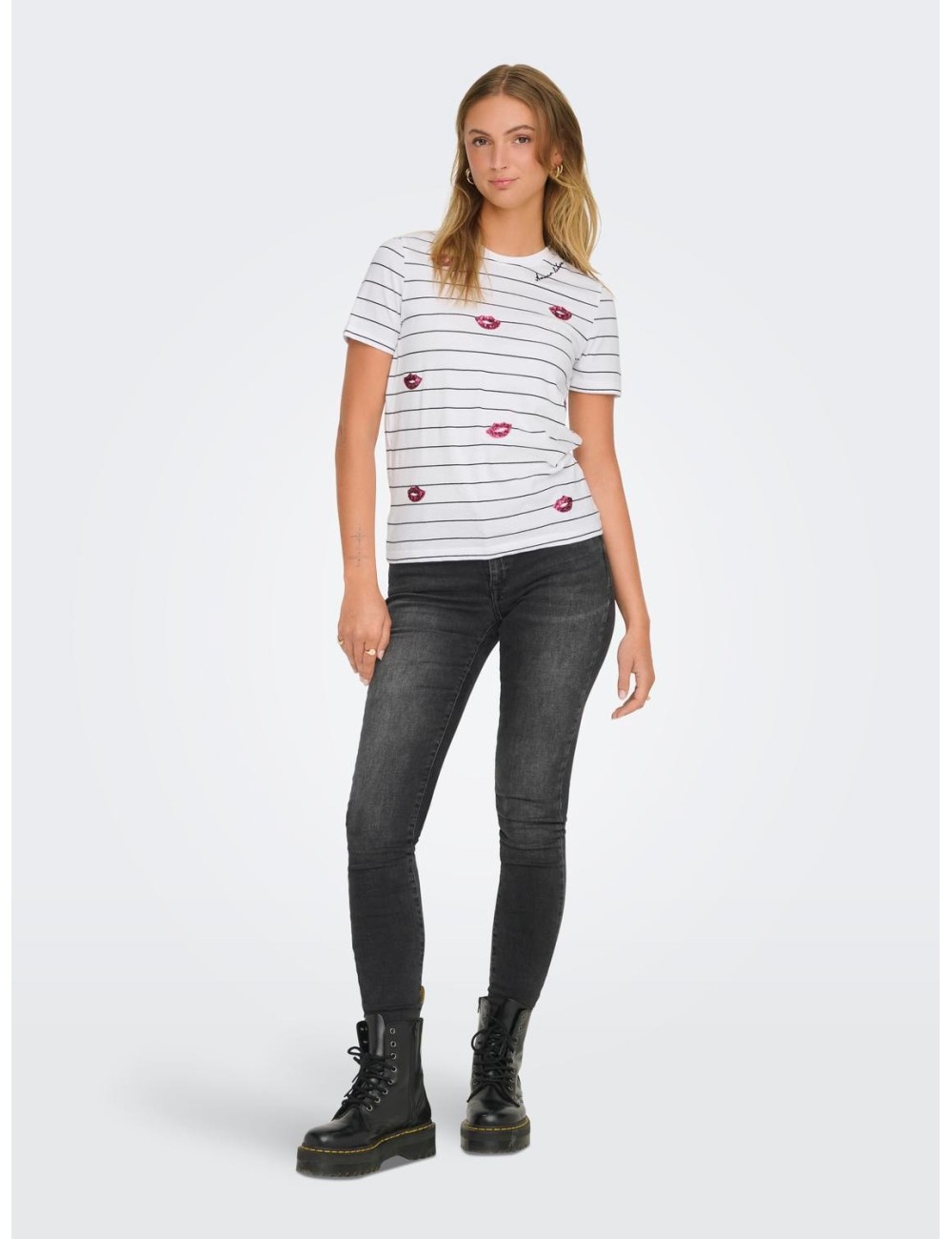 CAMISETA RAYAS LABIOS LENTEJUELAS BLANCA