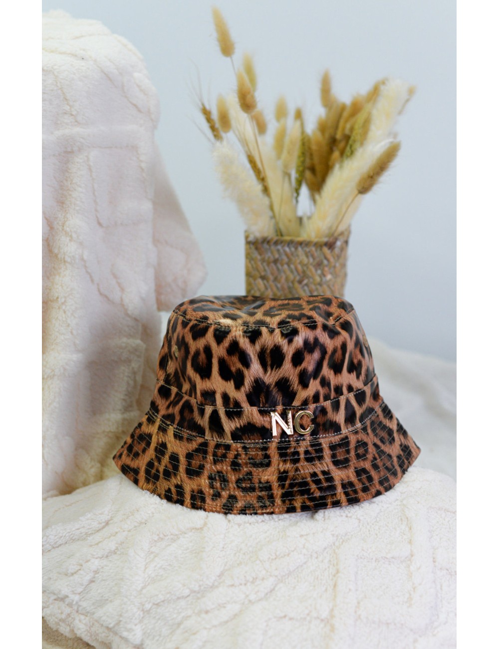BUCKET ANIMAL PRINT