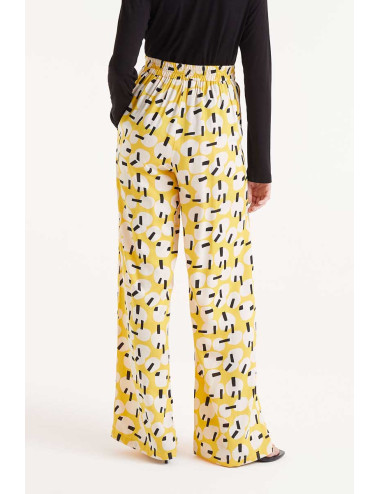 PANTALÓN LARGO ESTAMPADO...