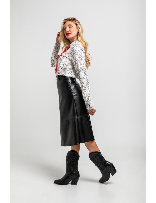 CAMISA LAZADA DE ESTAMAPADO CABALLOS BLANCO Y NEGRO