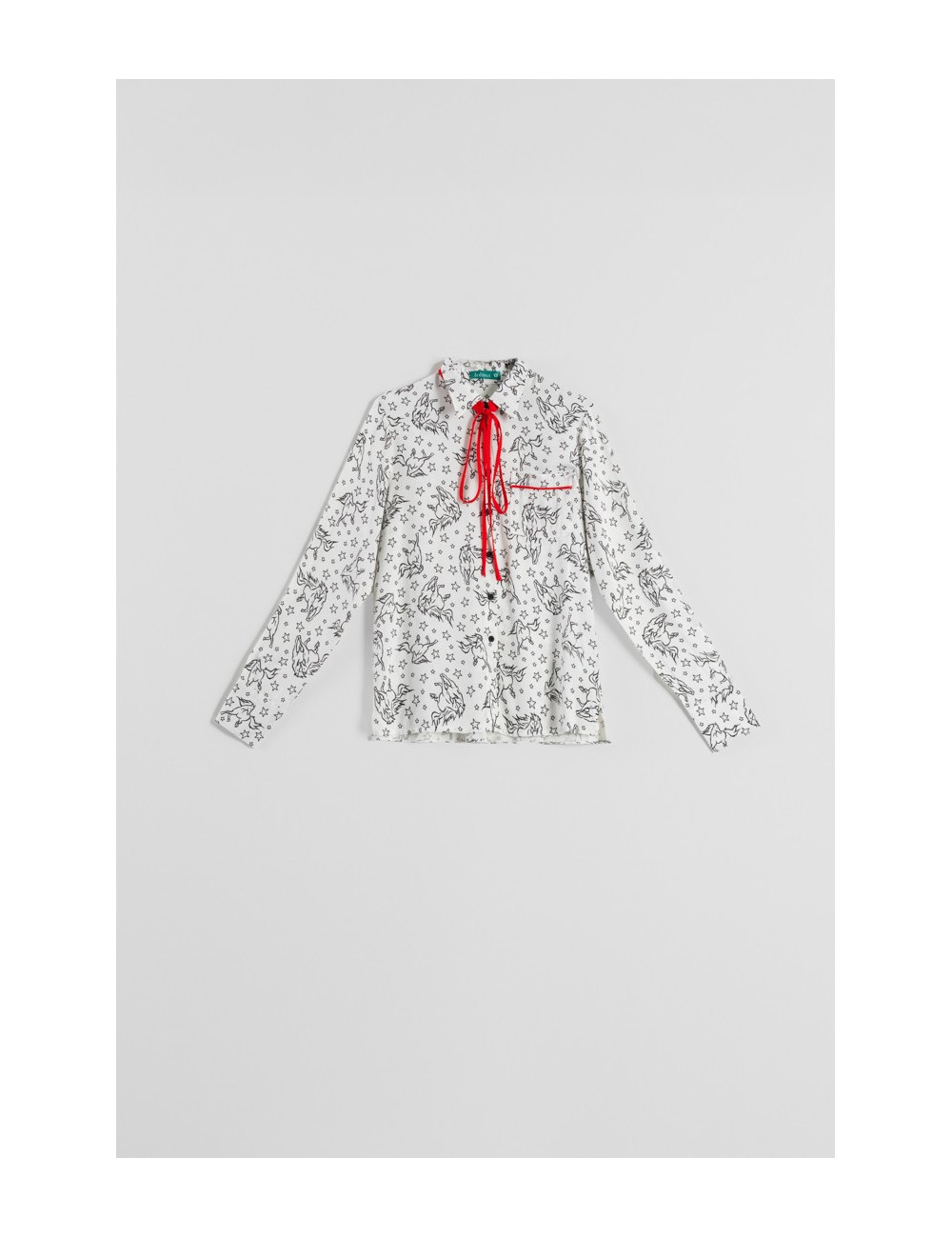 CAMISA LAZADA DE ESTAMAPADO CABALLOS BLANCO Y NEGRO