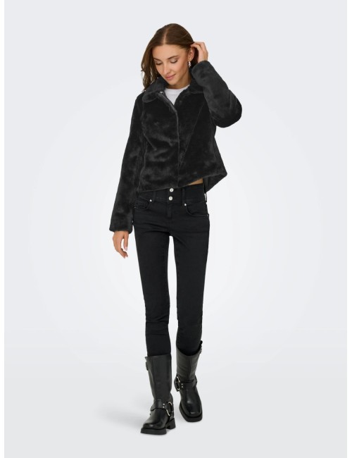 CHAQUETA DE PELO NEGRO