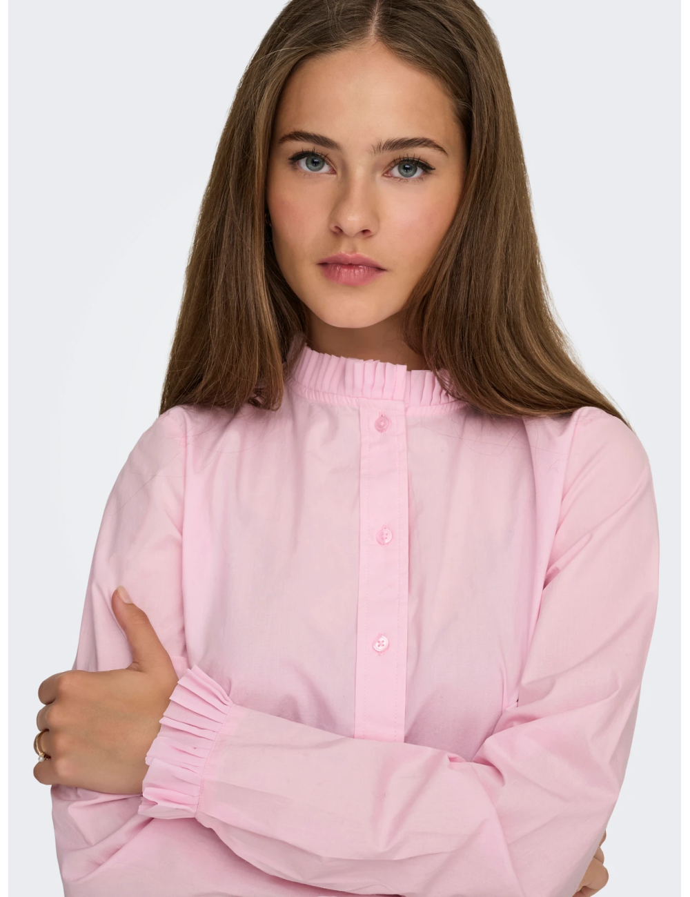 CAMISA CUELLO Y MANGAS PLISADAS ROSA