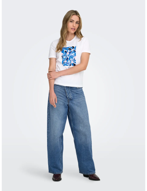 CAMISETA MANGA CORTA ESTAMPADO FLORAL