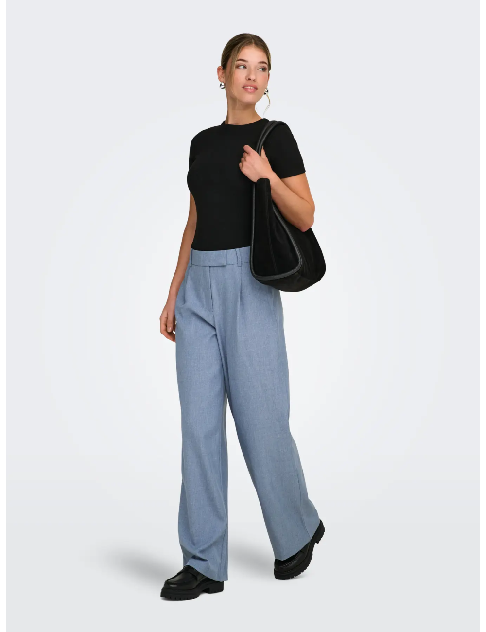 PANTALÓN CORTE STRAIGHT AZUL