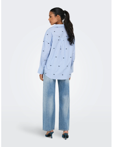 CAMISA BORDADOS LAZOS AZUL