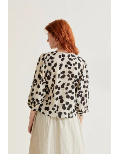 CAMISA CON ESTAMPADO DALMATIAN