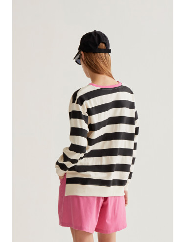 SUDADERA CON ESTAMPADO DE...