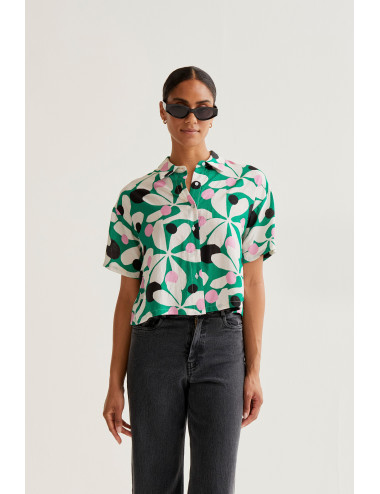 CAMISA CON ESTAMPADO HOSTA