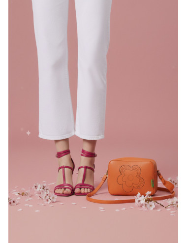 BOLSO BANDOLERA FLOR CALADA...