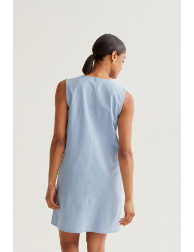 VESTIDO CORTO CON BORDADOS...