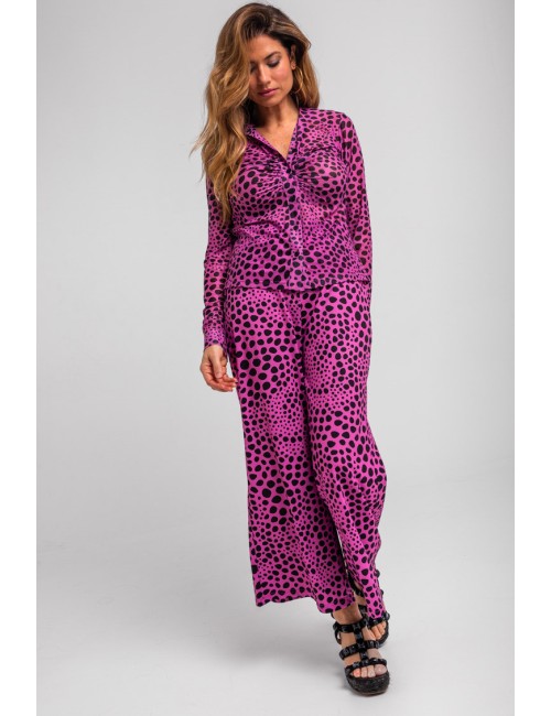 CAMISA TUL DRAPEADA ANIMAL PRINT ROSA Y NEGRA