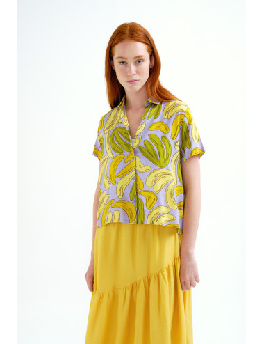 CAMISA CON ESTAMPADO GUINEO