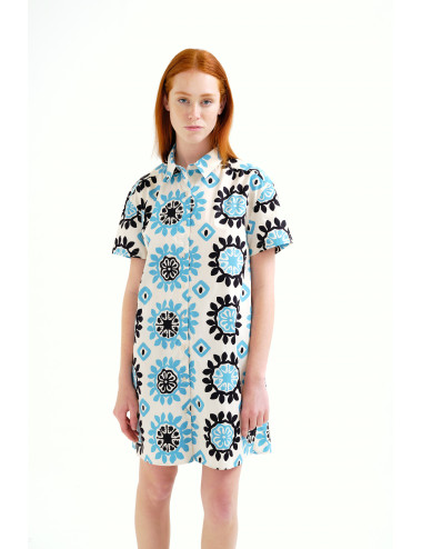 VESTIDO CORTO CON ESTAMPADO...