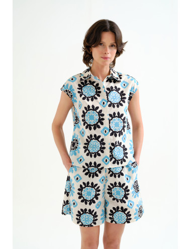 CAMISA CON ESTAMPADO WATERFALL