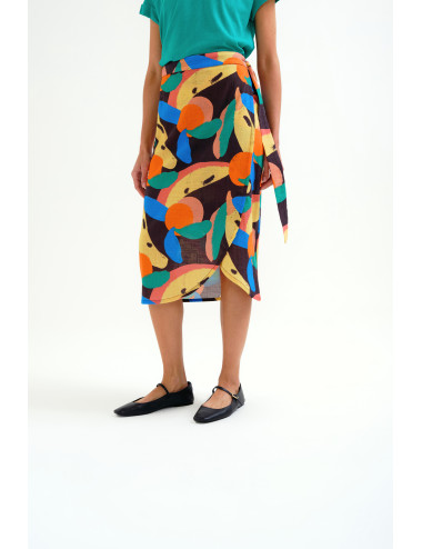 FALDA MIDI CON ESTAMPADO...