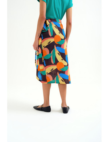 FALDA MIDI CON ESTAMPADO...