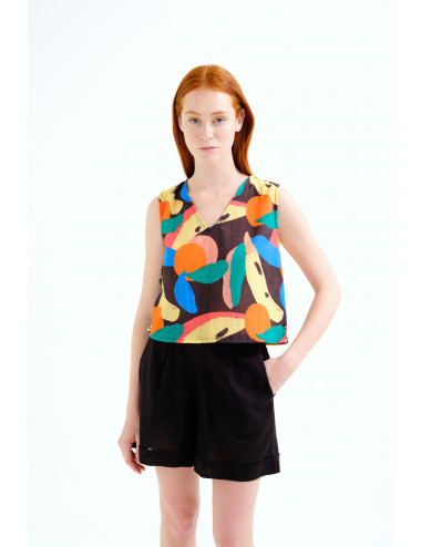 TOP CON ESTAMPADO TUTTI...