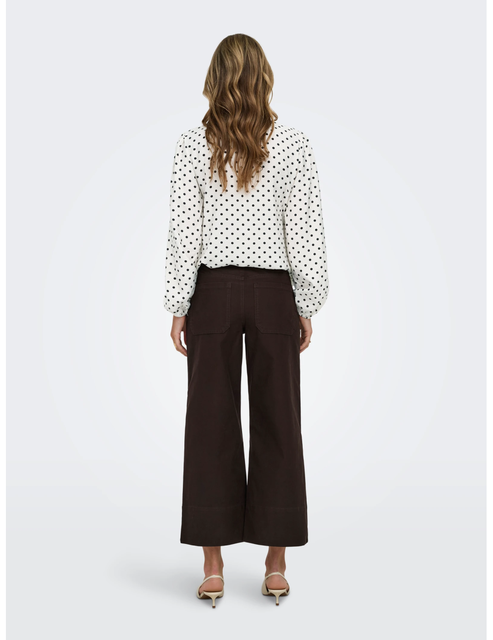 PANTALÓN HW DENIM CROP MARRÓN