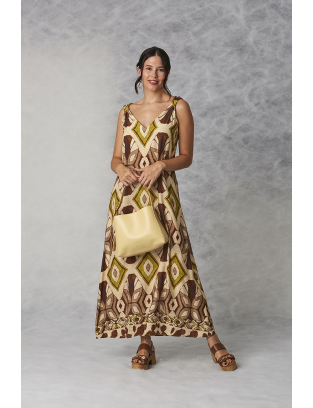 VESTIDO LARGO TIRANTES ESTAMPADO ROMBO AMICHI