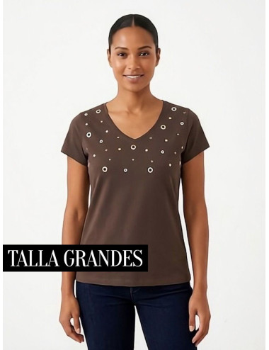 CAMISETA TACHAS MARRÓN