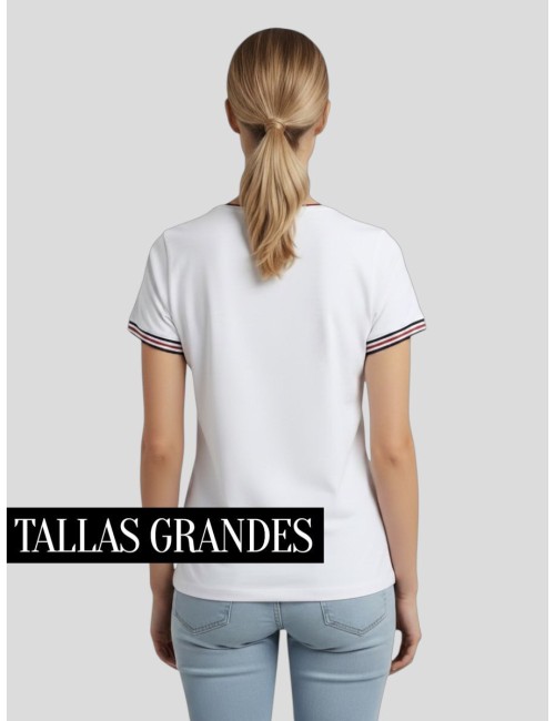 CAMISETA ESTAMPADO SANDALIAS