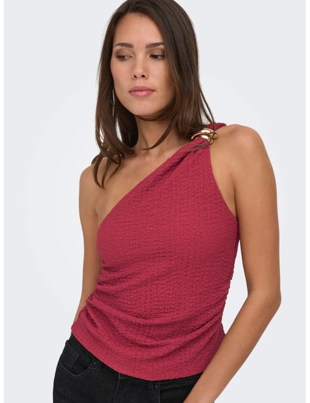 TOP ASIMÉTRICO BROCHE