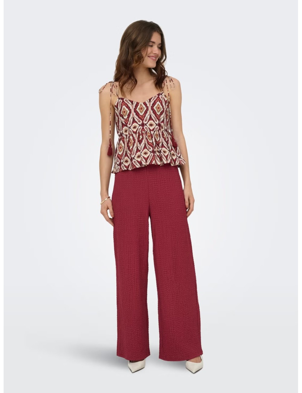 PANTALÓN CORTE WIDE LEG