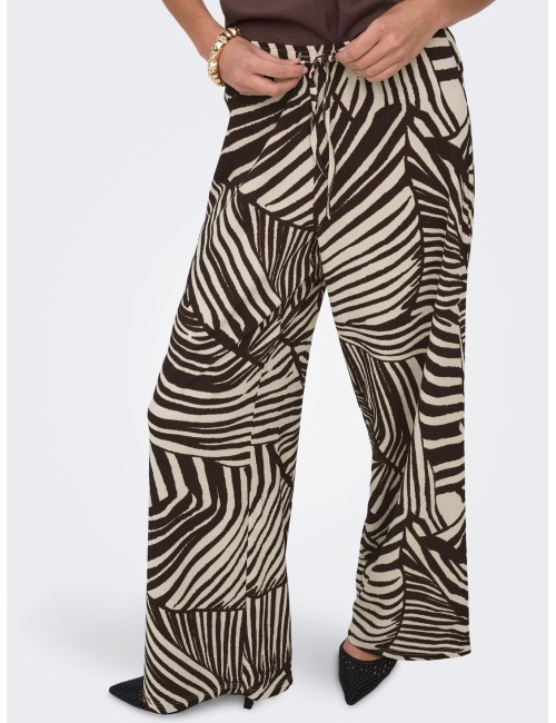PANTALÓN CORTE LOOSE MARRÓN