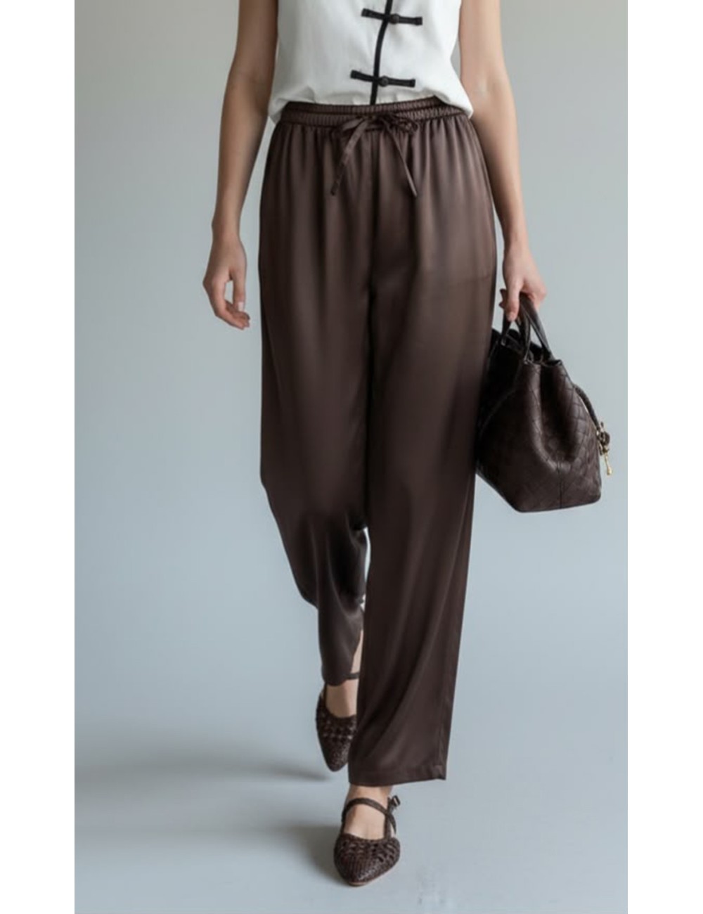 PANTALÓN LAZADA MARRÓN