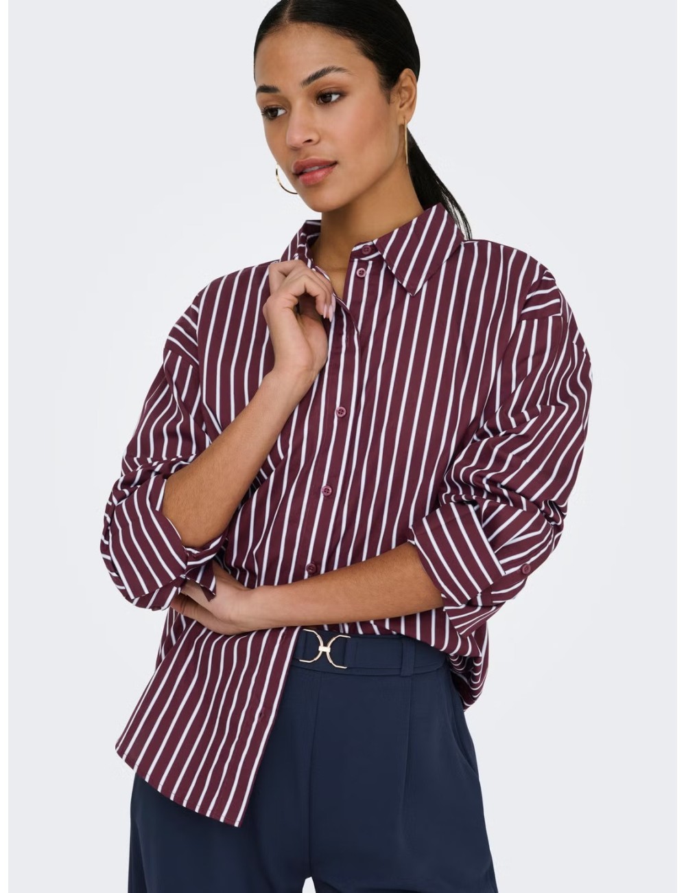 CAMISA RAYAS BURDEOS