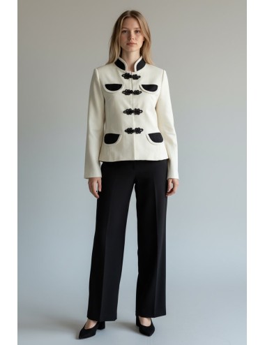 BLAZER CON ALAMARES Y DETALLES EN CONTRASTE BLANCA