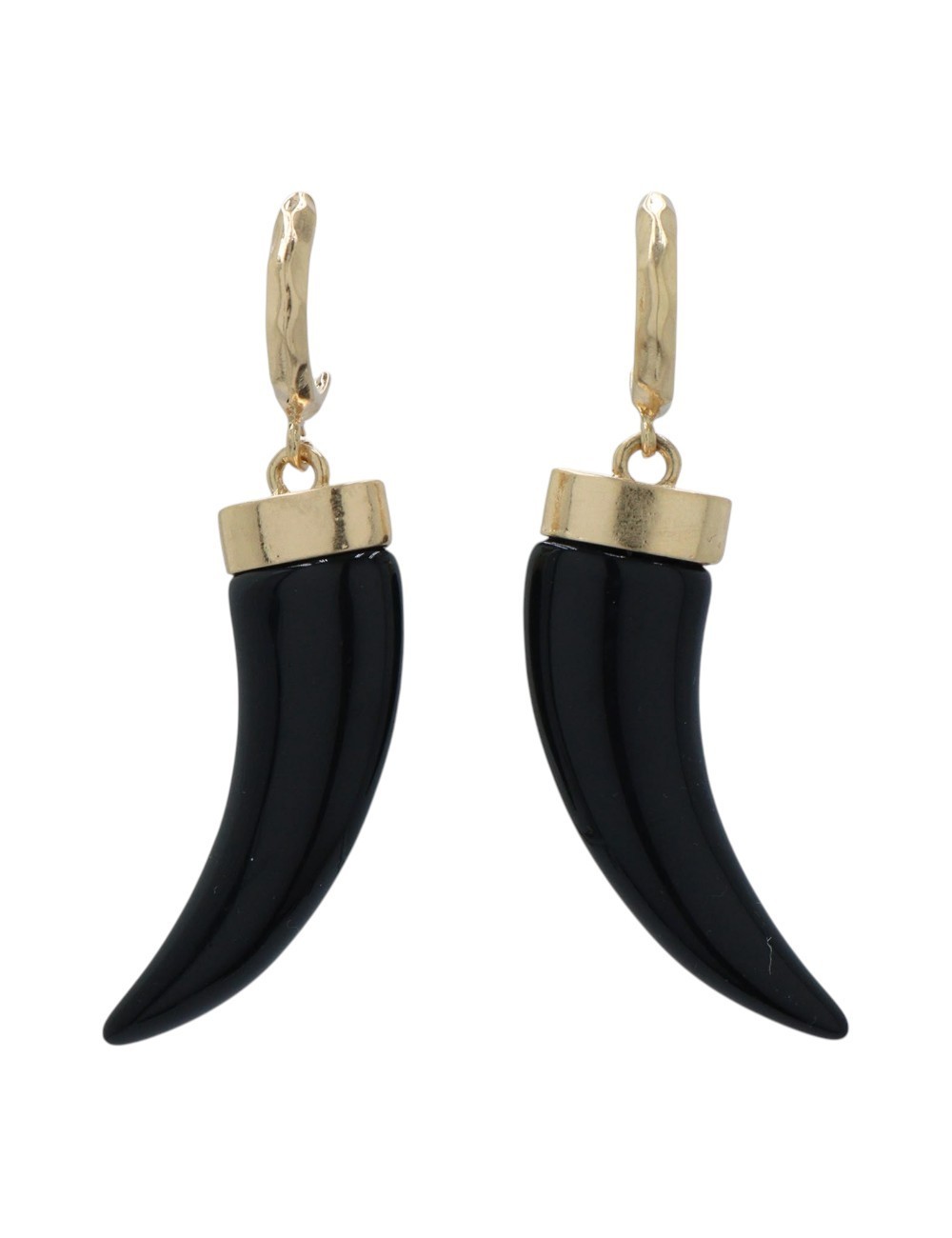 PENDIENTES DE ARO DORADO CON COLGANTE DE CUERNO EN RESINA NEGRA