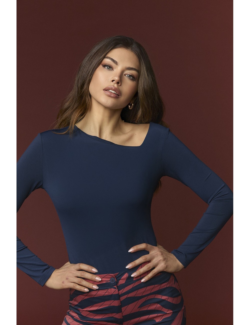 BLUE TOWER TOP