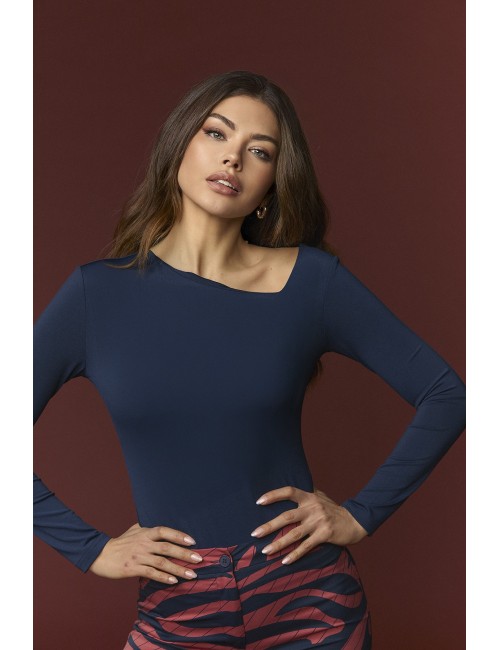 BLUE TOWER TOP