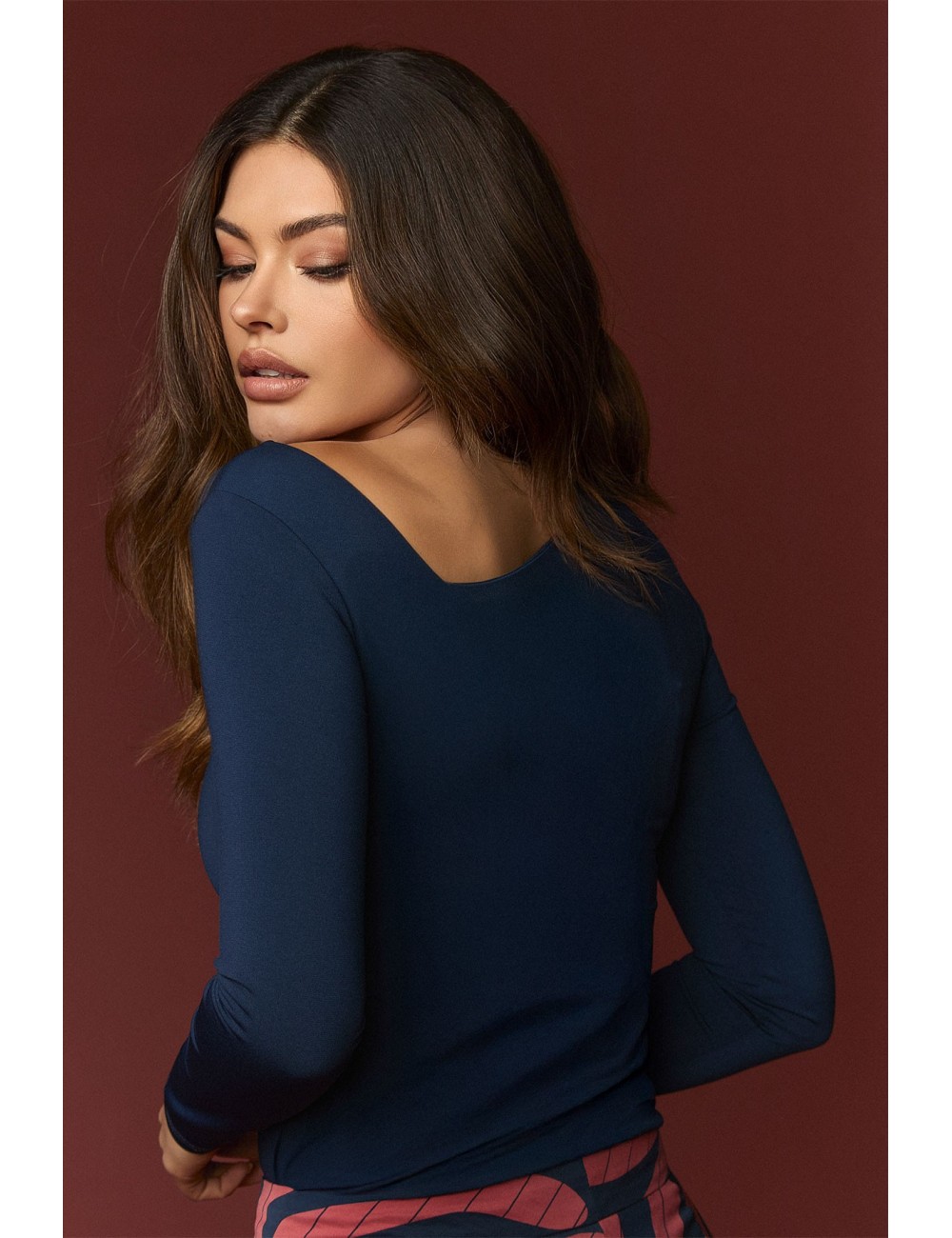 BLUE TOWER TOP