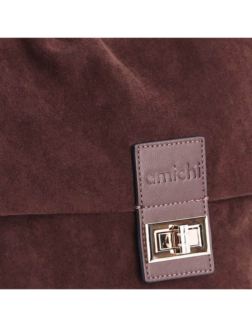 MOCHILA CON SOLAPA FRUNCIDA ANTE MARRÓN