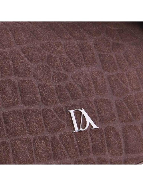 BOLSO BANDOLERA MEDIA LUNA ANTE GRABADO COCODRILO MARRÓN