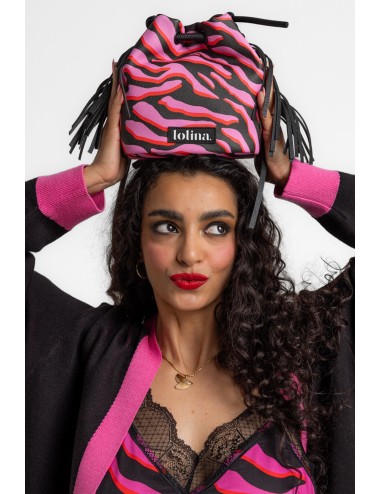 BOLSO PEQUEÑO TIPO SACO CON FLECOS FEM REX