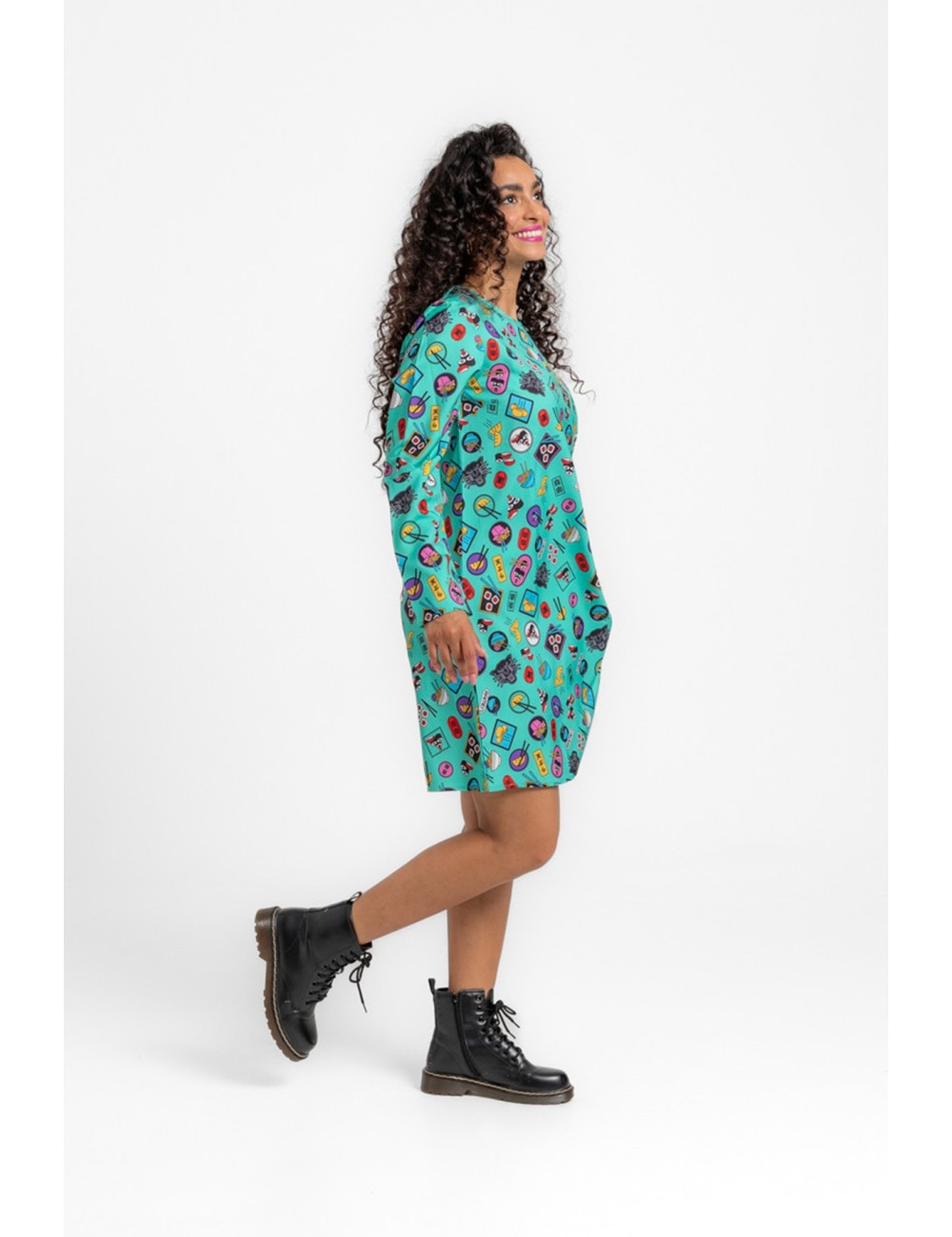 VESTIDO CUELLO REDONDO CORTE A JAPO