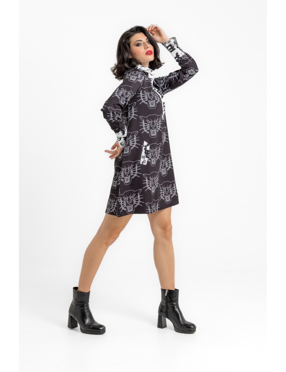 VESTIDO CON CUELLO CAMISERO DE CORTE A BE FREE