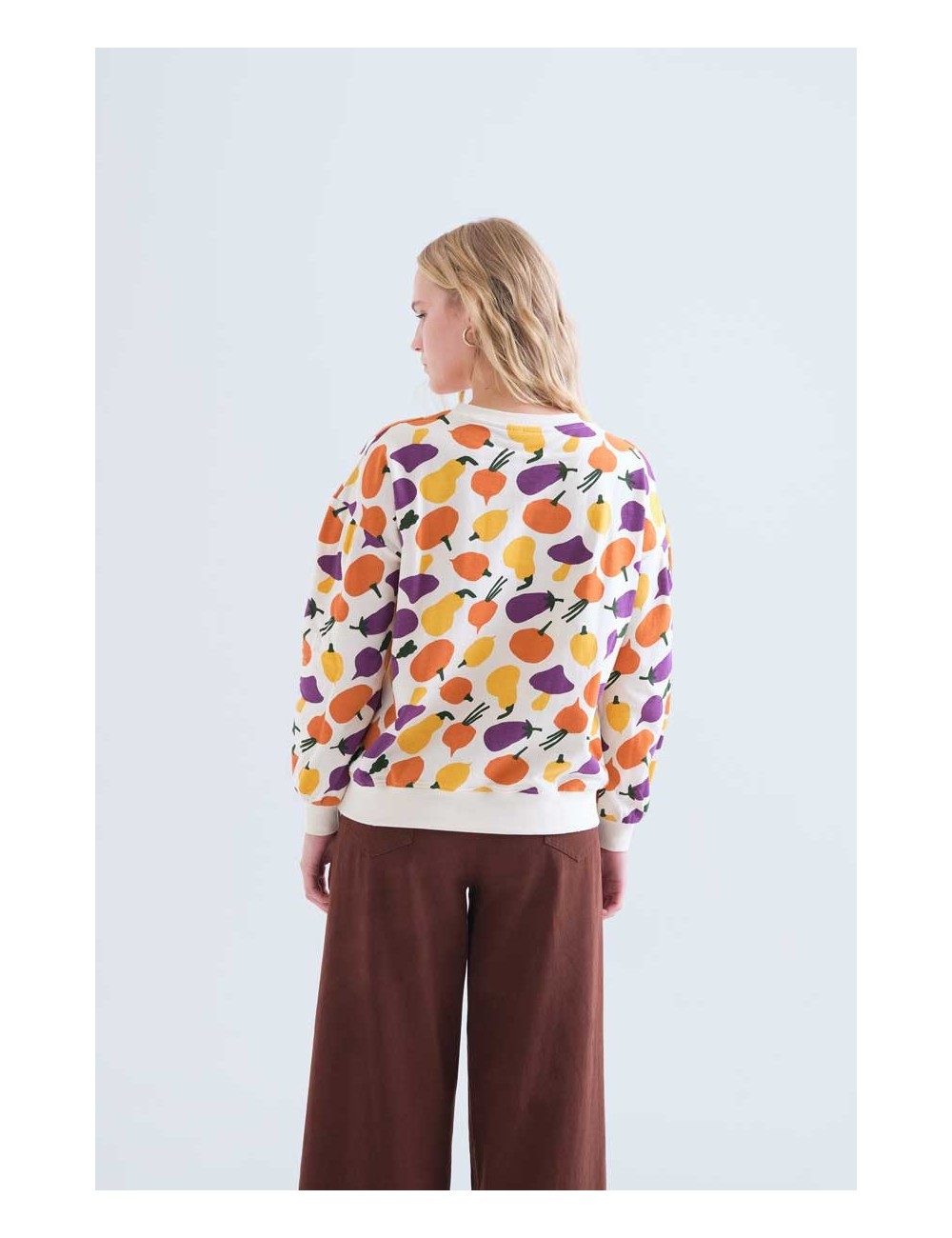SUDADERA 100% ALGODÓN CON ESTAMPADO DE VERDURAS