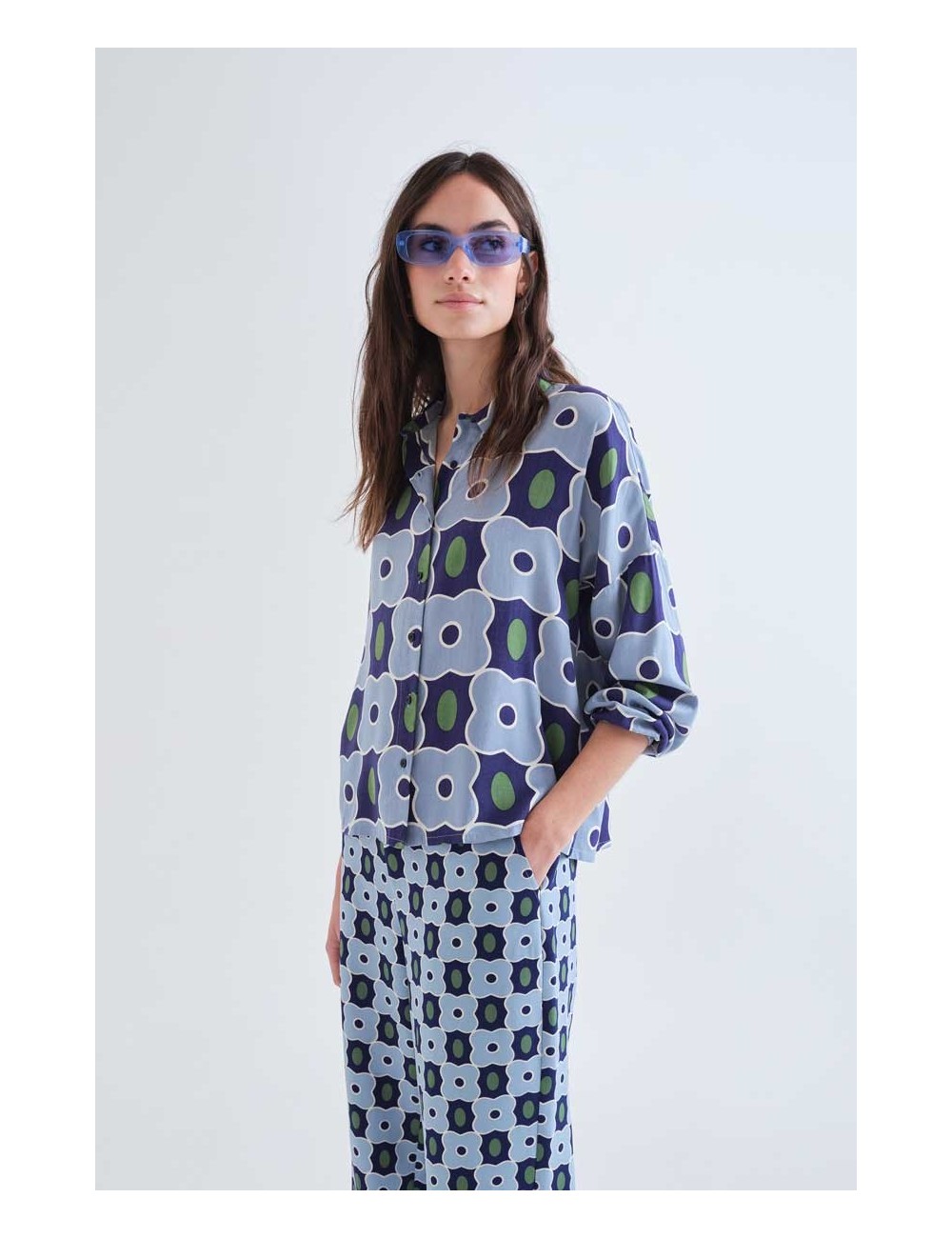 CAMISA CON ESTAMPADO INVERNNESS