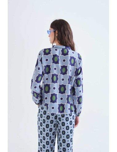 CAMISA CON ESTAMPADO INVERNNESS