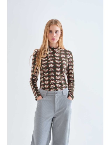 CAMISETA CON ESTAMPADO GEOMETRY