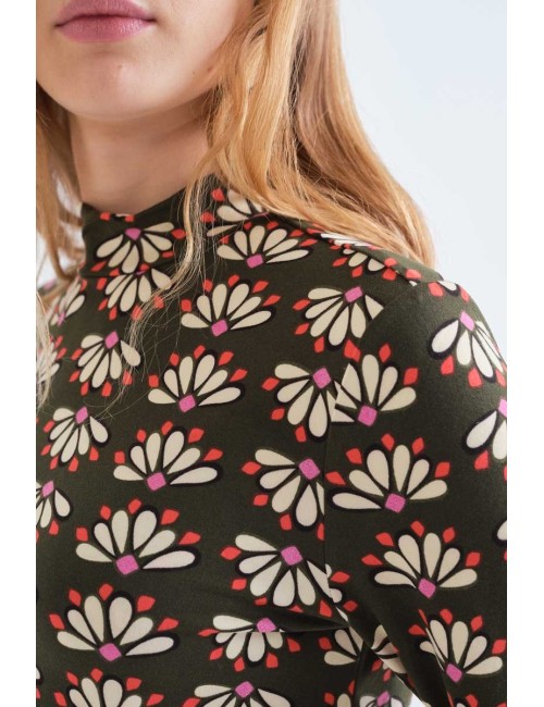 CAMISETA CON ESTAMPADO GEOMETRY