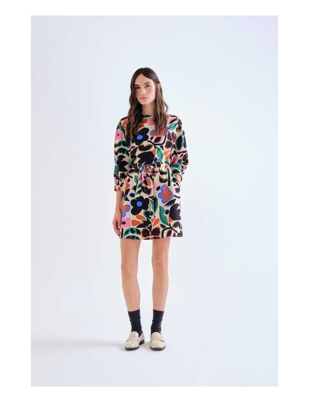 VESTIDO CORTO CON ESTAMPADO NEO GARDEN
